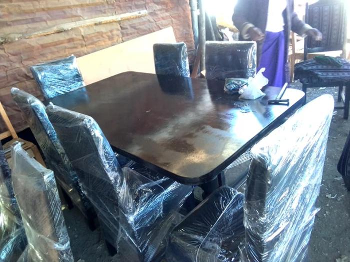 dinning chairs standard