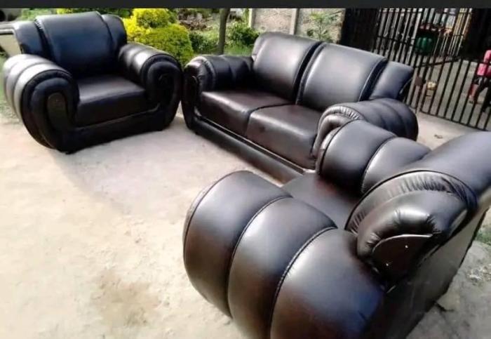 Havard couch premium quality